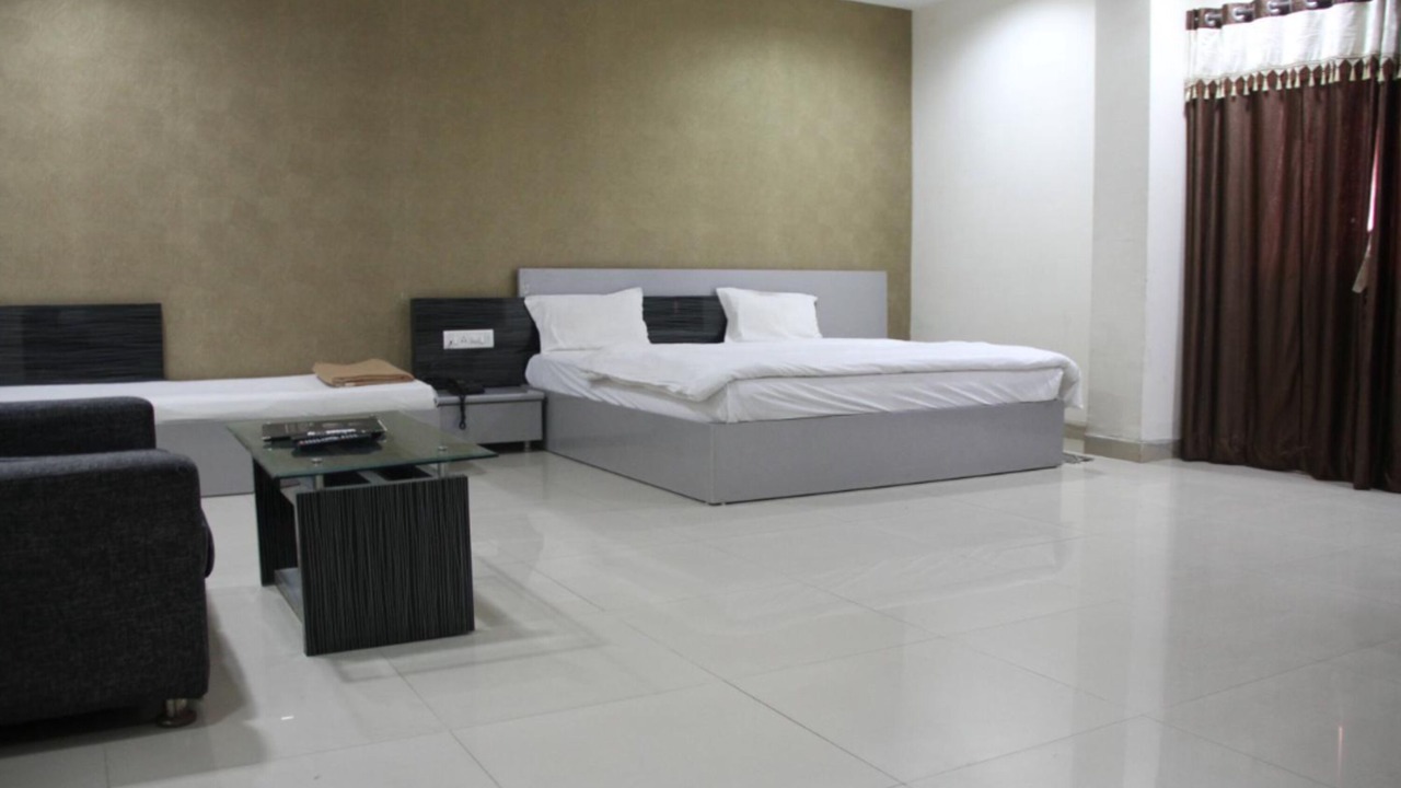 Photo of Bedroom in Mandsaur