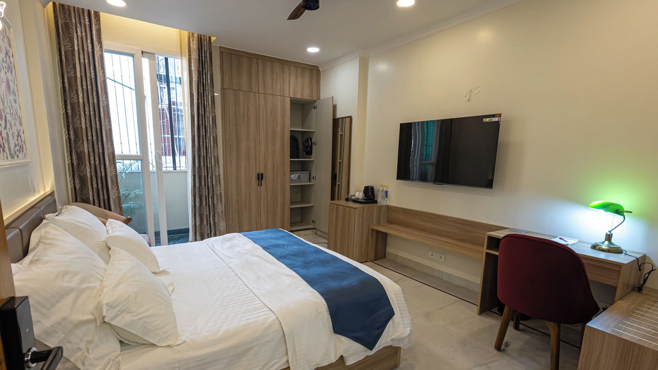 Photo of Bedroom in Defence Colony
