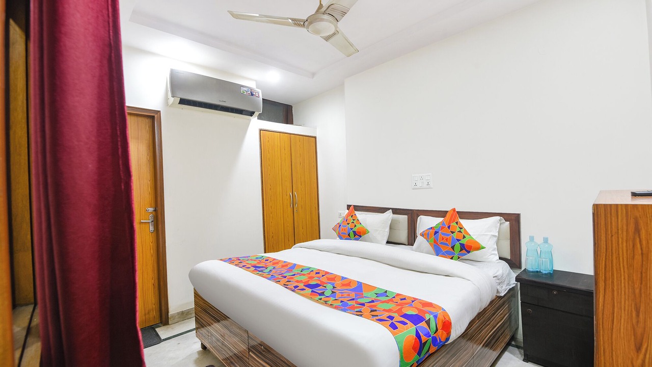 Photo of Bedroom in Govindpuri