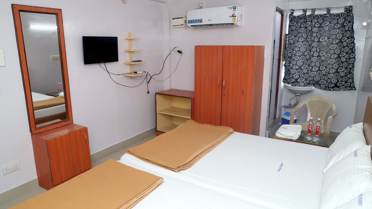 Photo of Bedroom in Tiruvannamalai