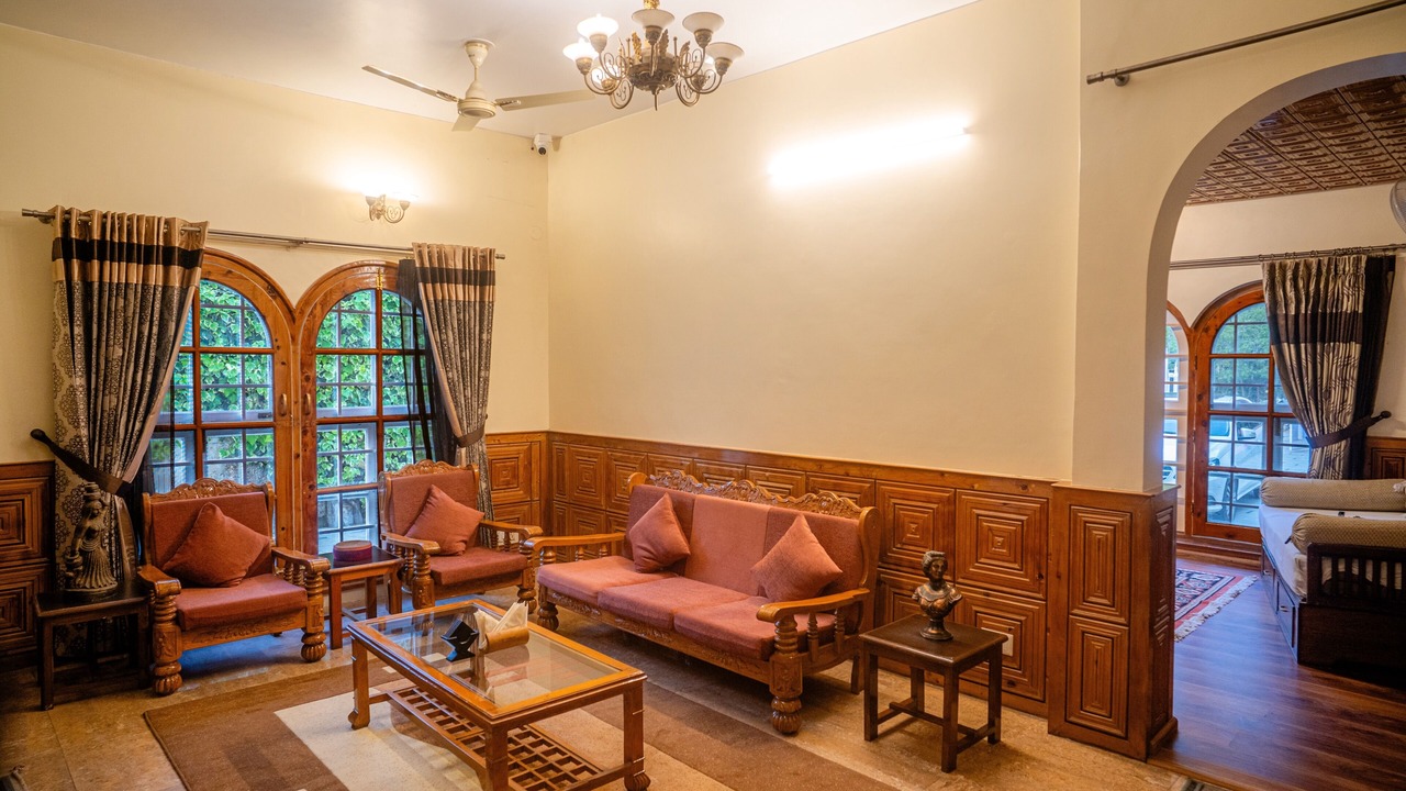Photo of Livingroom in Mohal