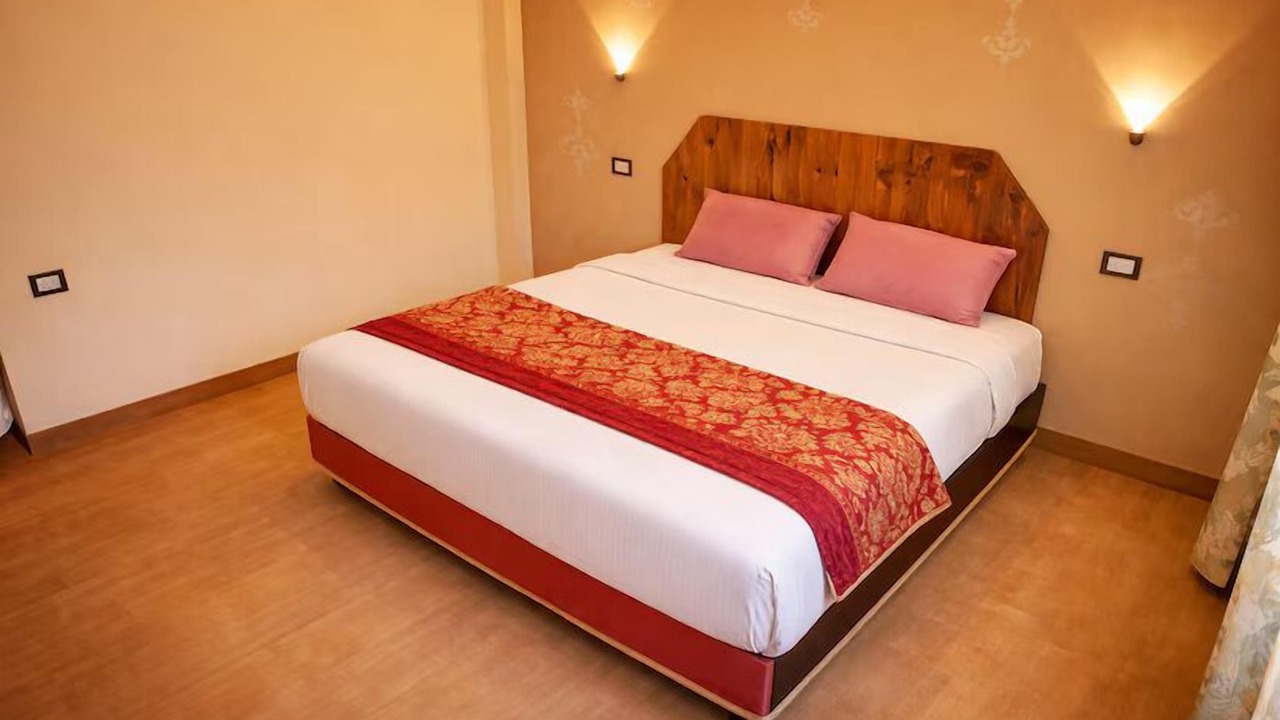 Photo of Bedroom in Tosh
