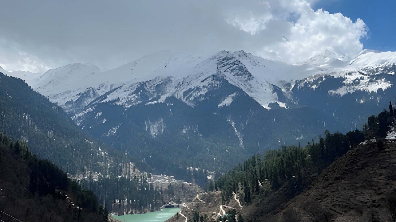 Photo of Outdoor in Tosh