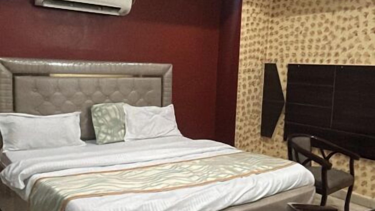 Photo of Bedroom in Sector 42