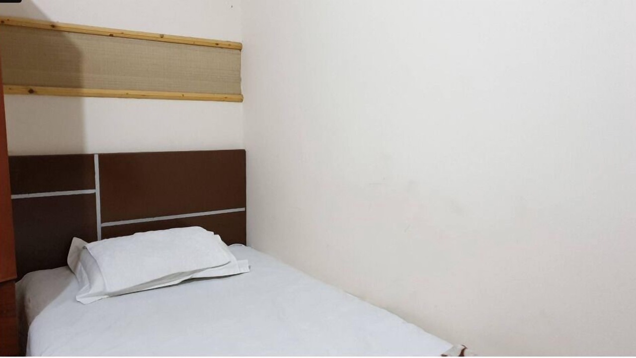 Photo of Bedroom in Dhaka Division