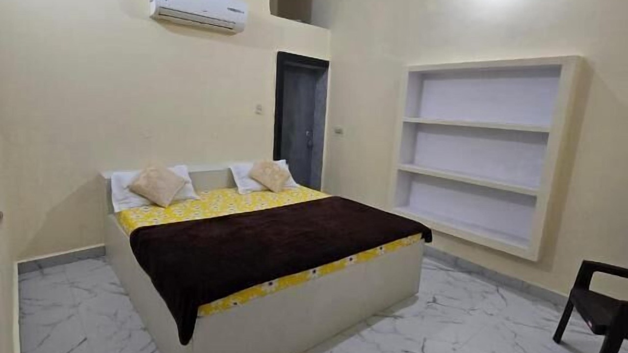 Photo of Bathroom in Orchha