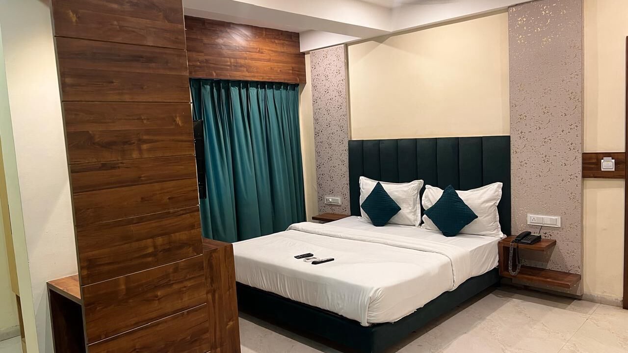 Photo of Bedroom in South Tukoganj