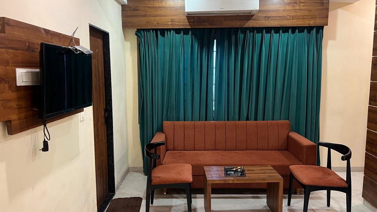 Photo of Bedroom in South Tukoganj