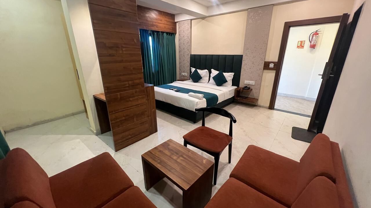 Photo of Bedroom in South Tukoganj