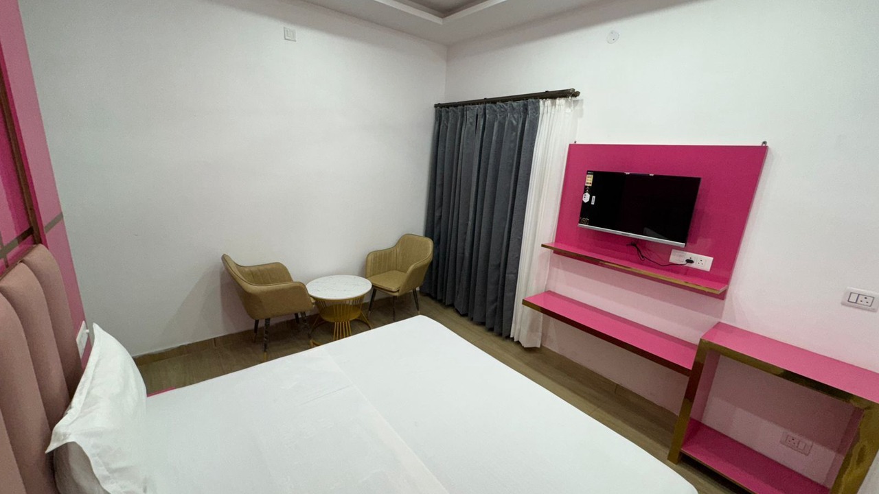 Photo of Bedroom in Rajpura