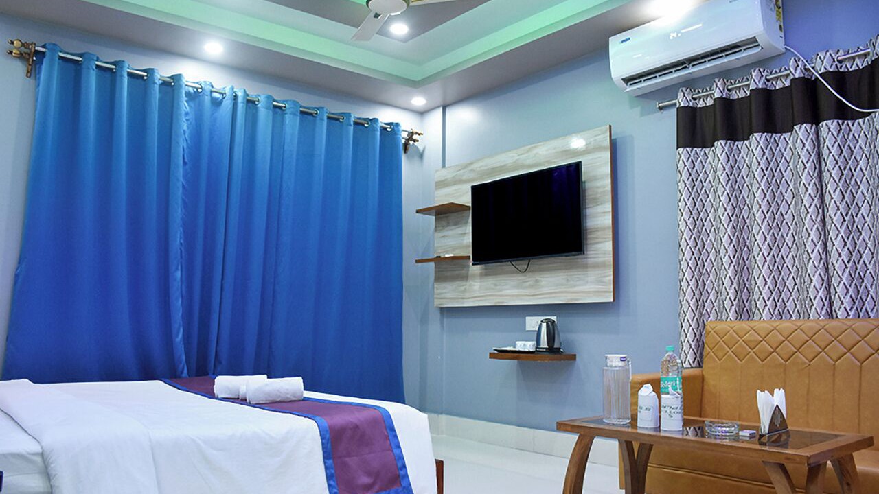 Photo of Bedroom in Mayapur