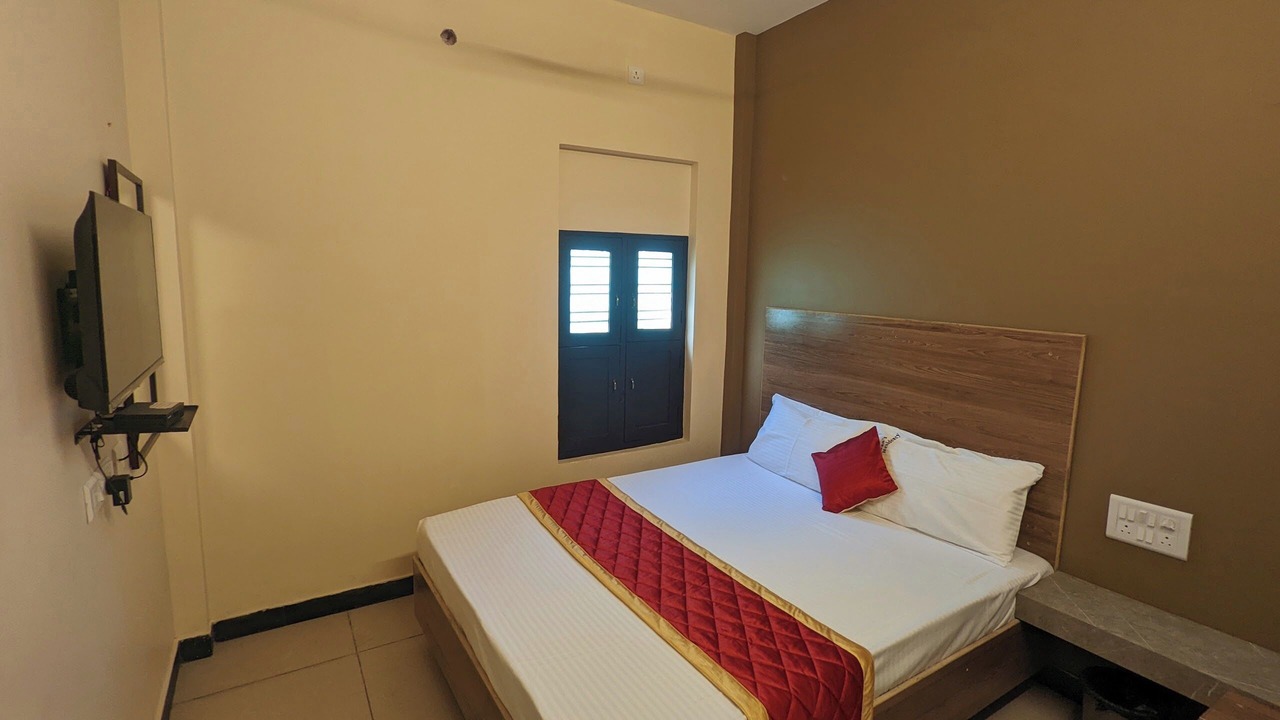Photo of Bedroom in Tiruchirappalli