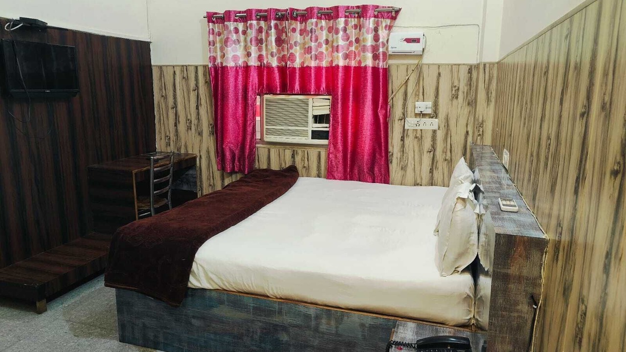 Photo of Bedroom in Varanasi