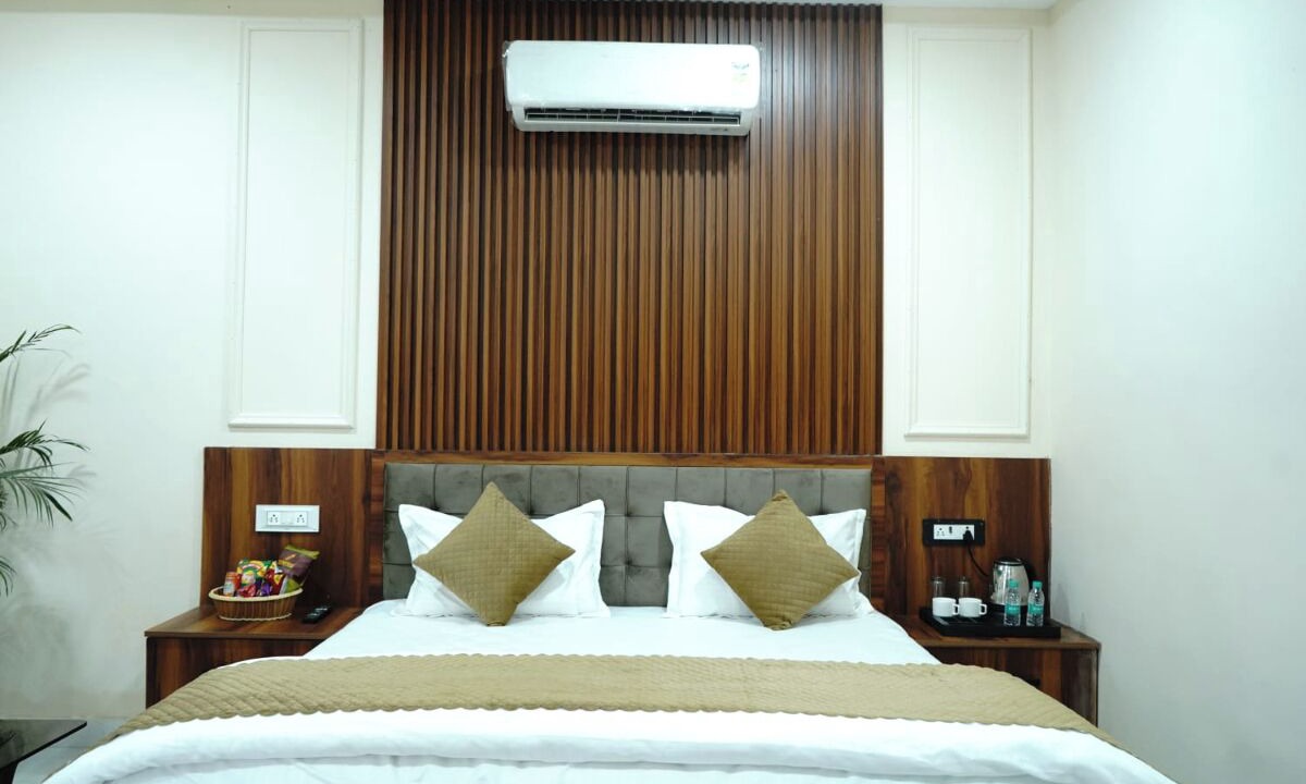 Photo of Bedroom in Mayapur