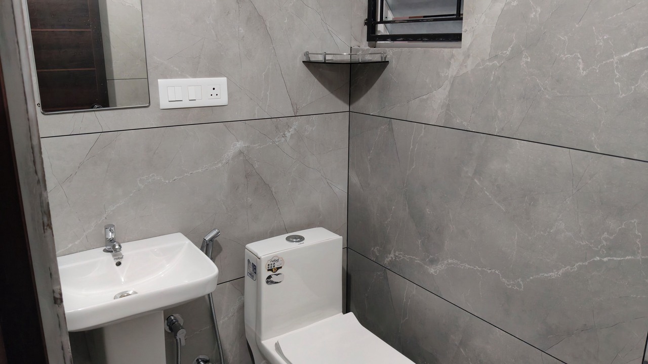 Photo of Bathroom in Eloor