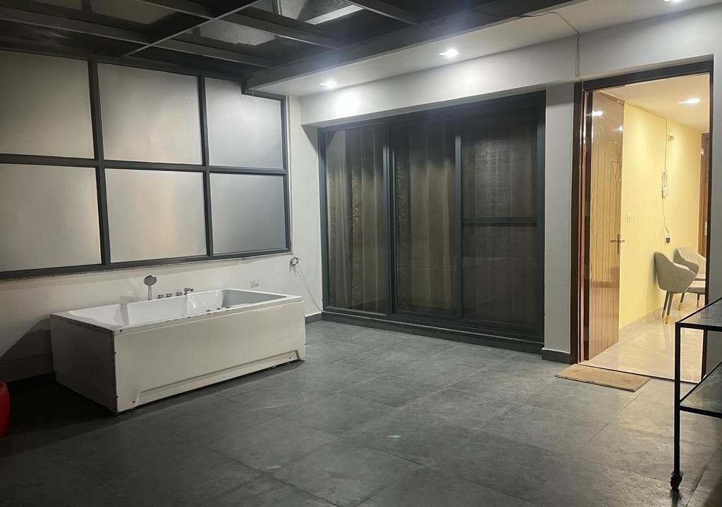 Photo of Bedroom in Sector 70