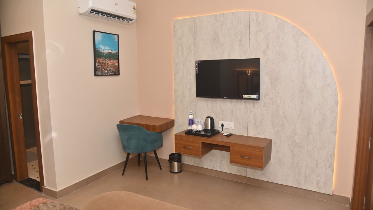 Photo of Bedroom in Haldwani