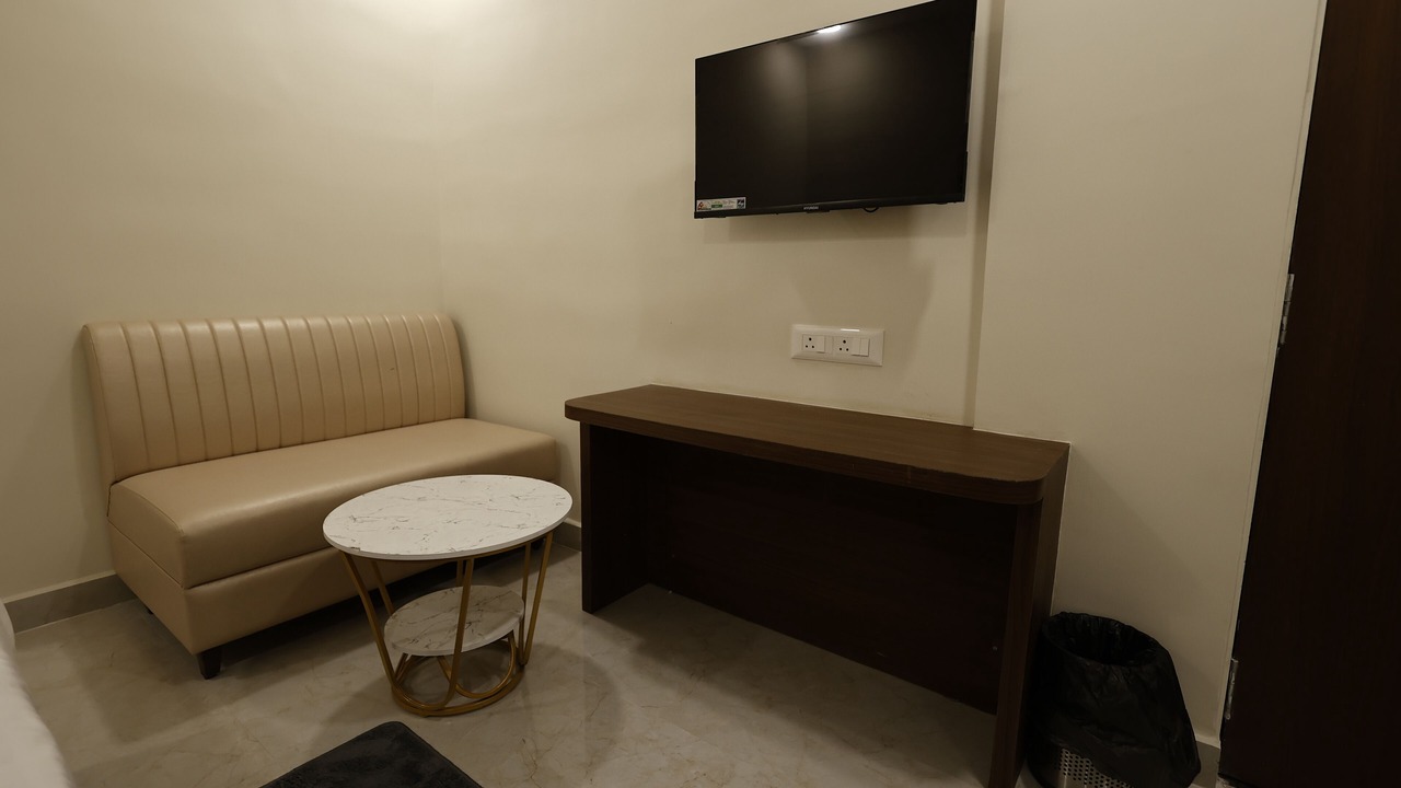 Photo of Bedroom in Bhatapara