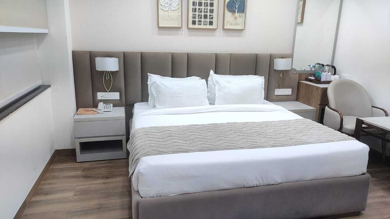Photo of Bedroom in Sector 5