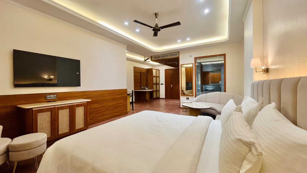 Photo of Bedroom in Dehradun