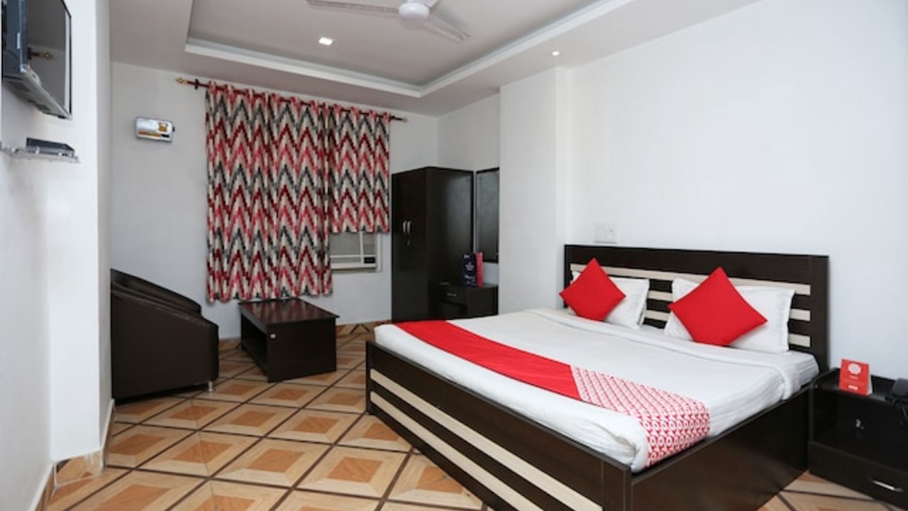 Photo of Bedroom in Bareilly