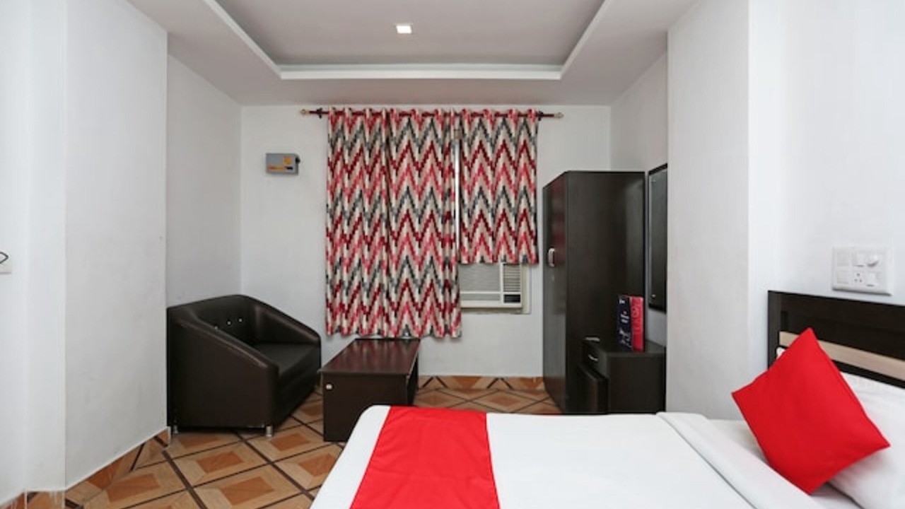 Photo of Bedroom in Bareilly