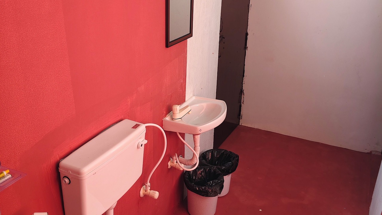 Photo of Bathroom in Kuilapalayam