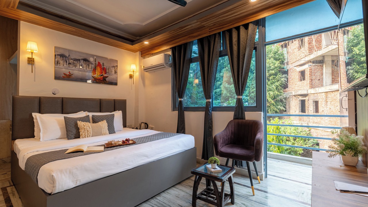 Photo of Bedroom in Tapovan