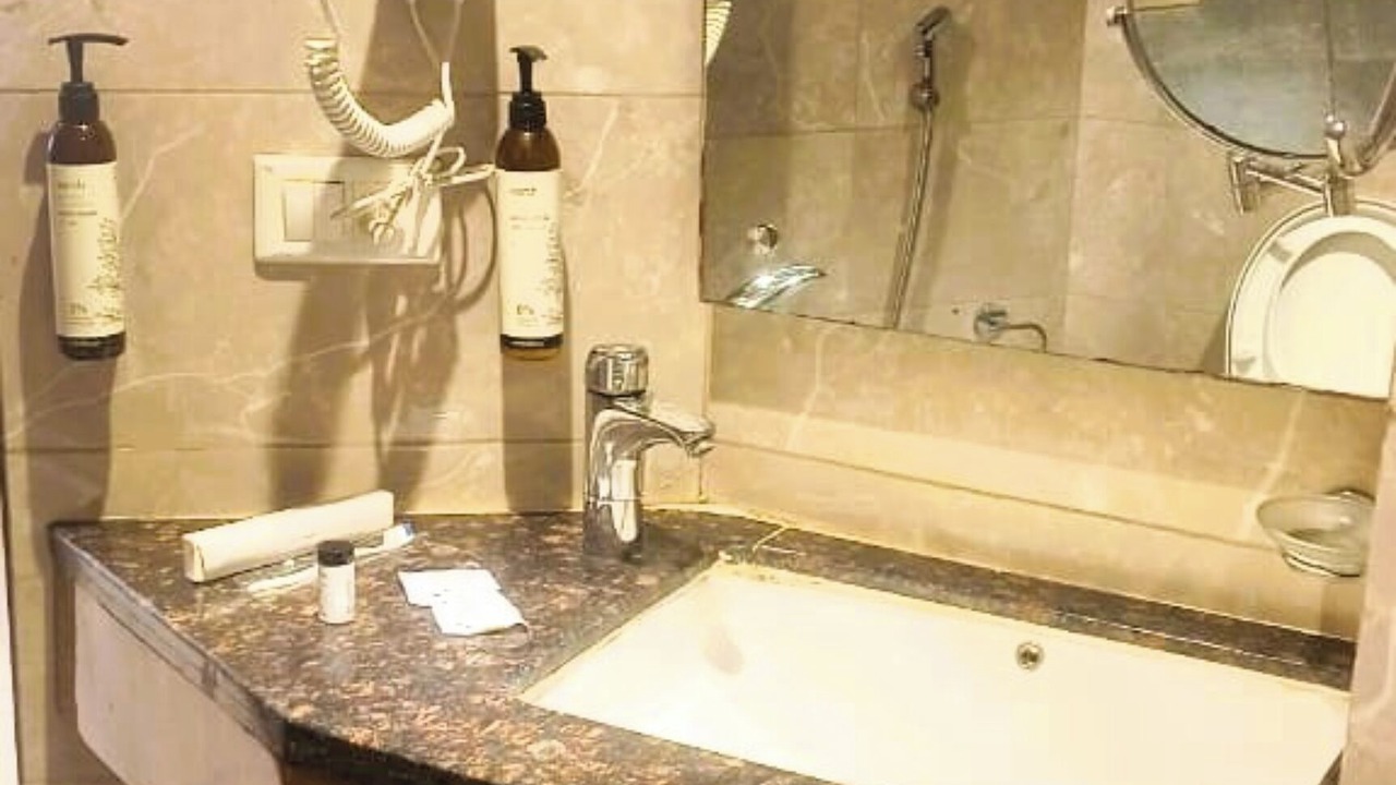 Photo of Bathroom in Chintpurni