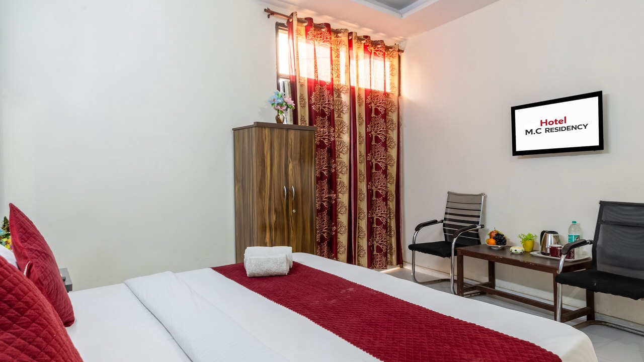 Photo of Bedroom in Shalimar Bagh