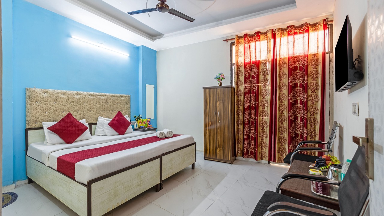 Photo of Bedroom in Shalimar Bagh