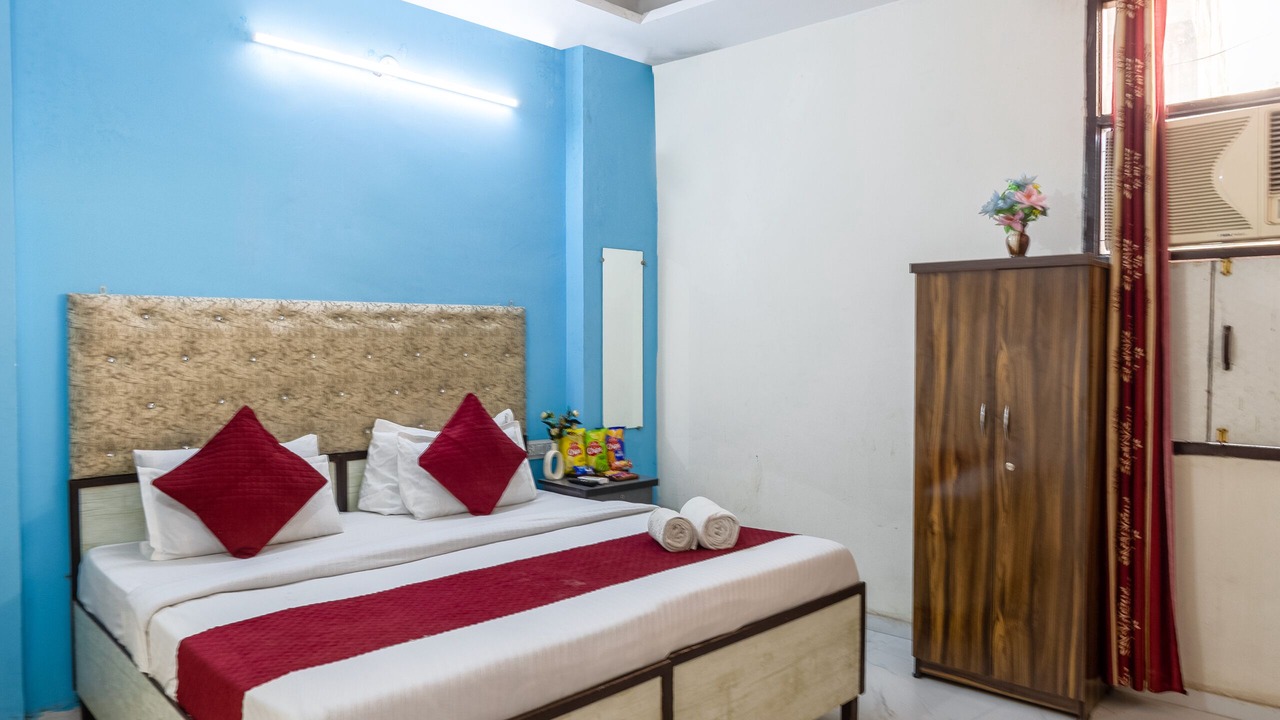 Photo of Bedroom in Shalimar Bagh