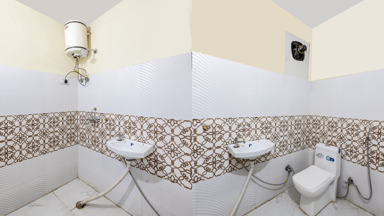 Photo of Bathroom in Shalimar Bagh