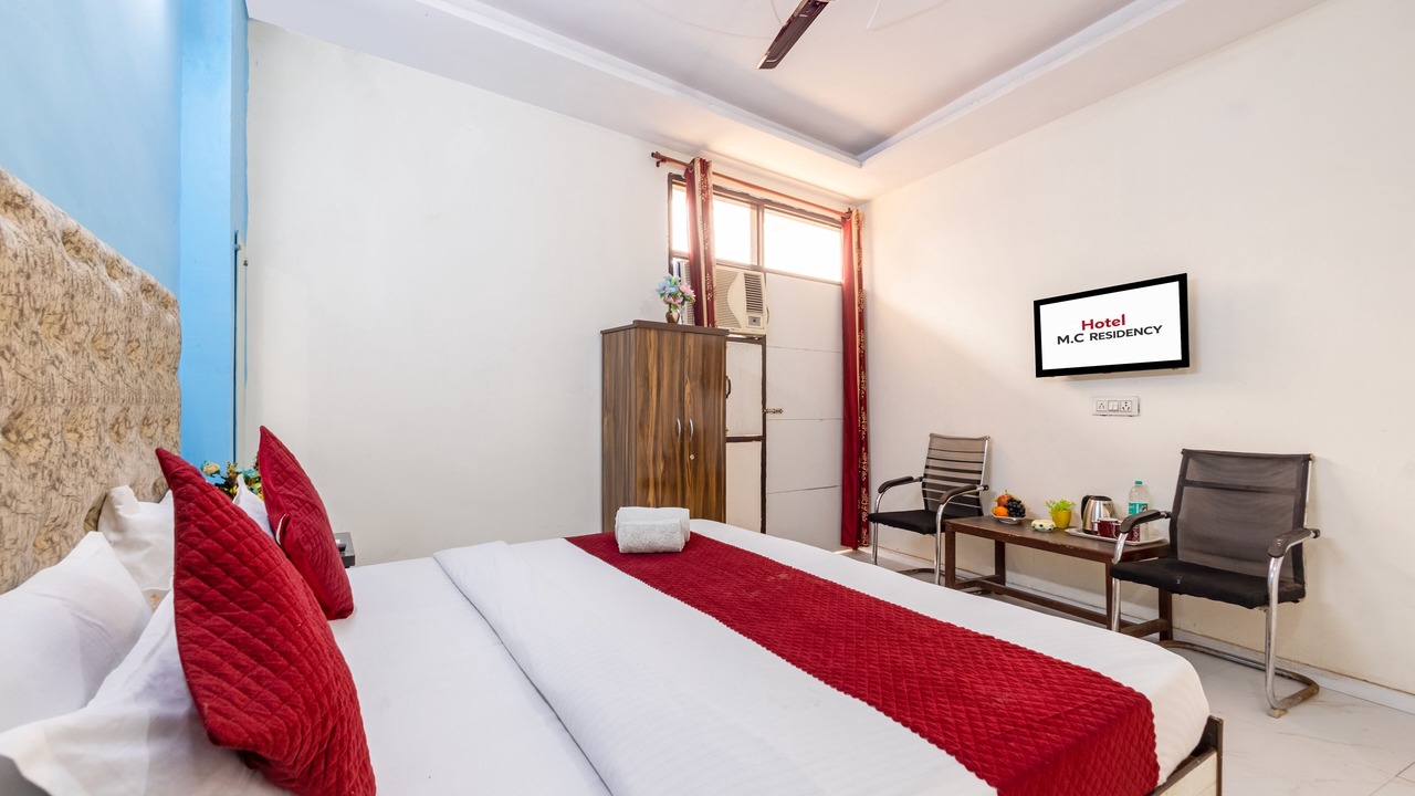 Photo of Bedroom in Shalimar Bagh