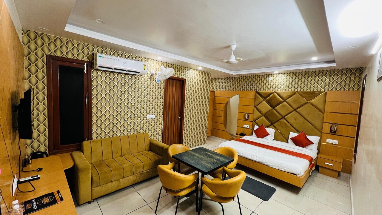 Photo of Bedroom in Kasganj