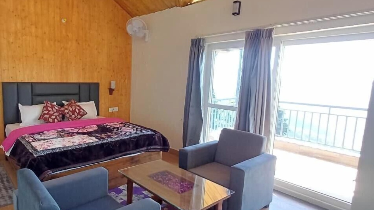 Photo of Bedroom in Mukteshwar