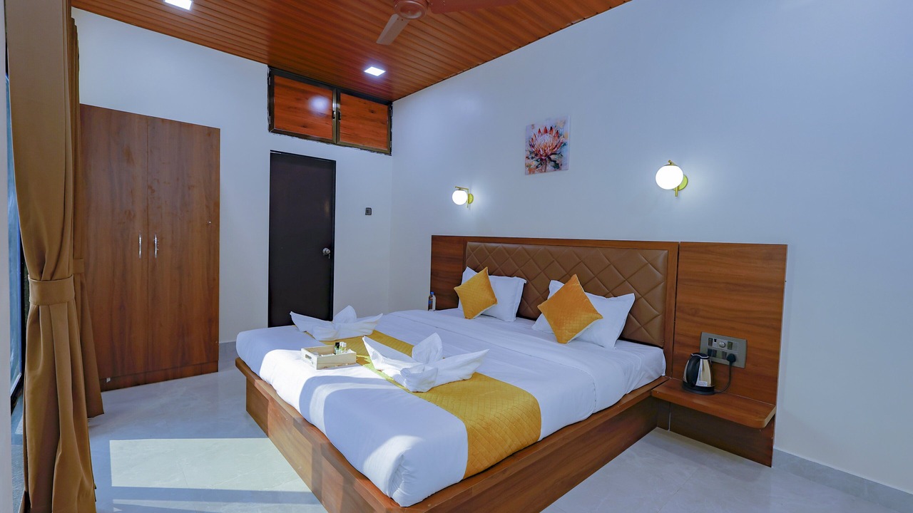 Photo of Bedroom in Kashid