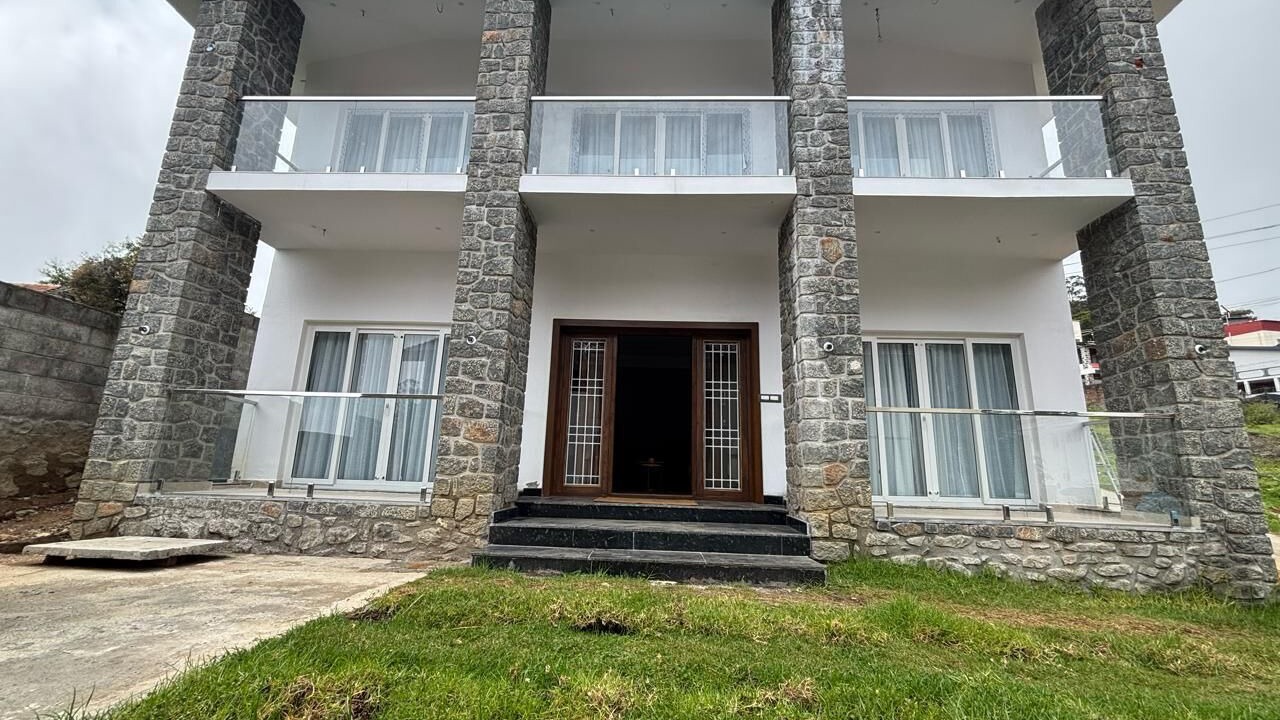 Photo of Patio Balcony in Kodaikanal