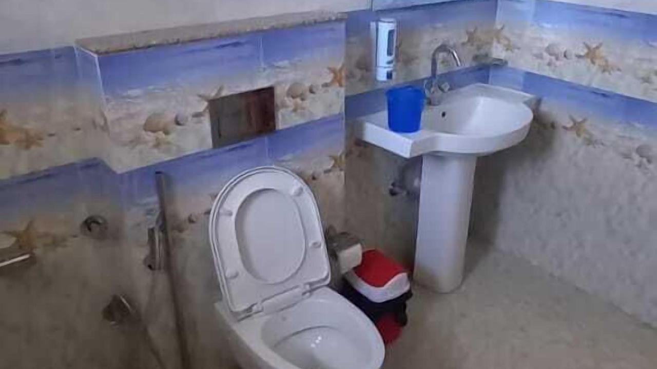 Photo of Bathroom in Kufri