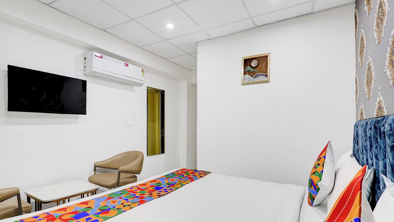 Photo of Bedroom in Sector 18