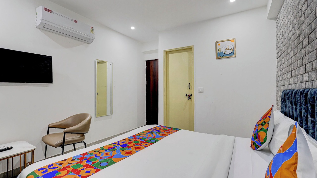 Photo of Bedroom in Sector 18