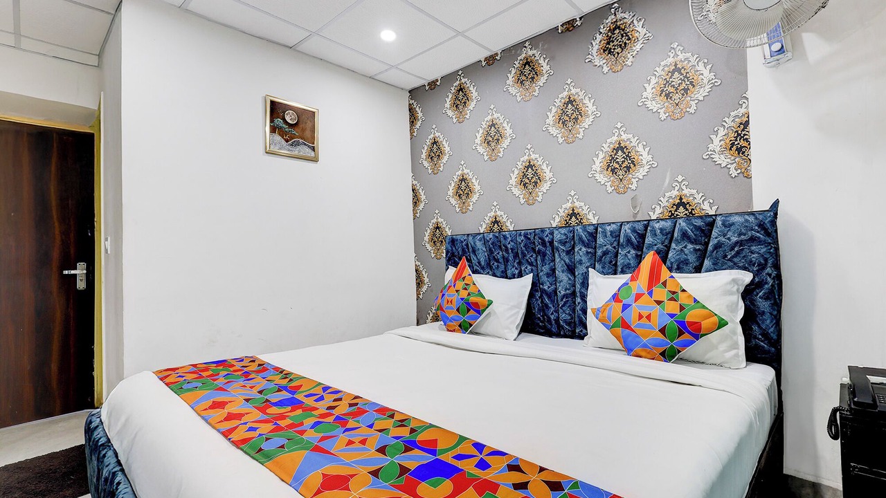 Photo of Bedroom in Sector 18