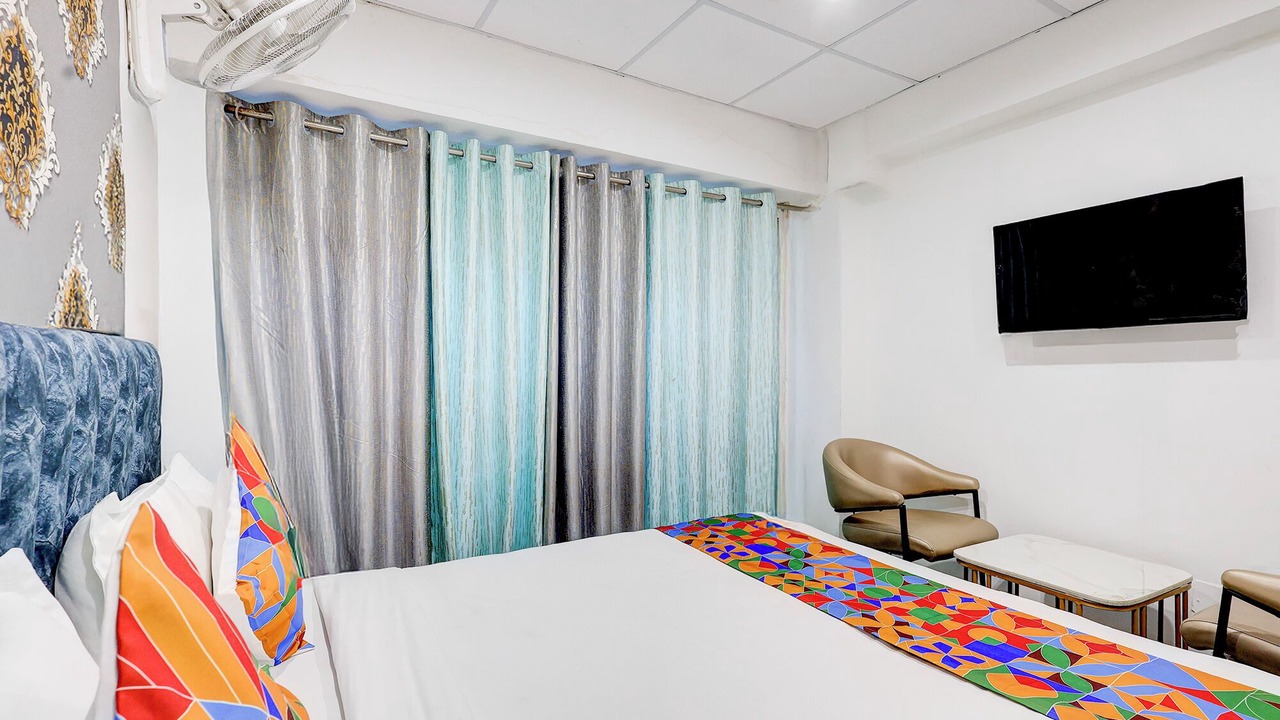 Photo of Bedroom in Sector 18