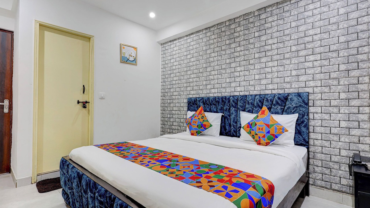 Photo of Bedroom in Sector 18