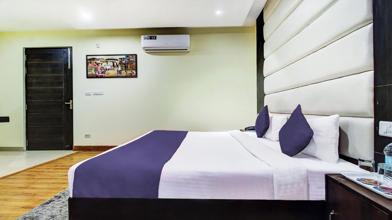 Photo of Bedroom in Zirakpur