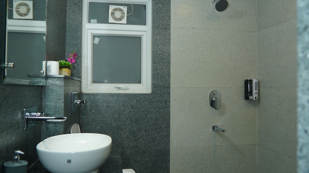 Photo of Bathroom in Shimla