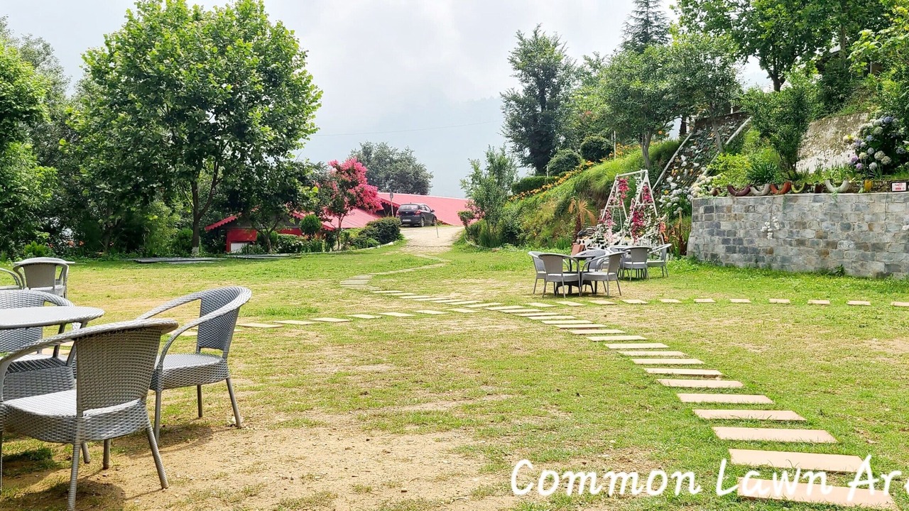 Photo of Outdoor in Shoghi