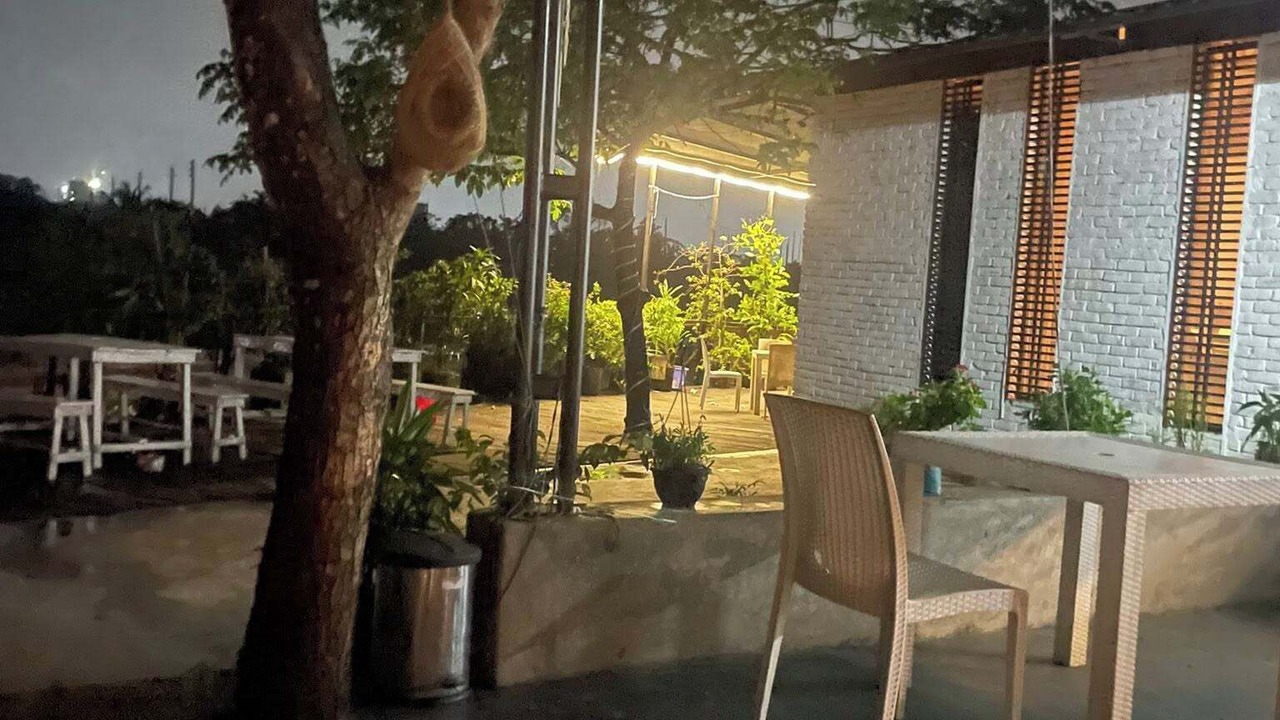 Photo of Patio Balcony in Dhaka Division