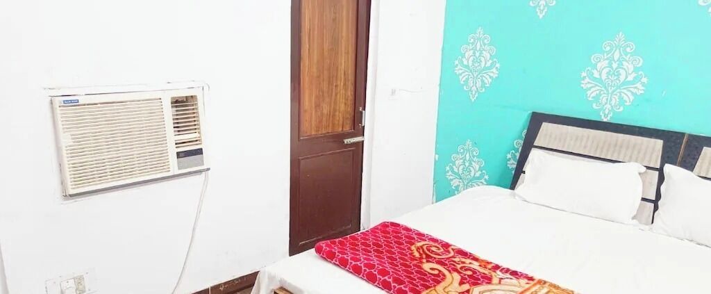 Photo of Bedroom in Charbagh