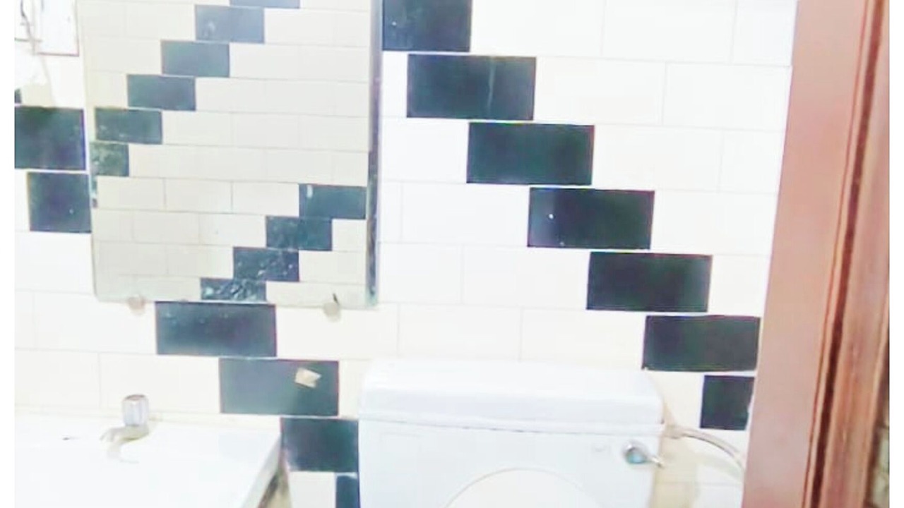 Photo of Bathroom in Charbagh